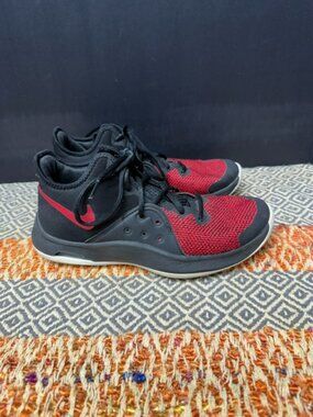 Nike Air Versatile III Men's Size 7